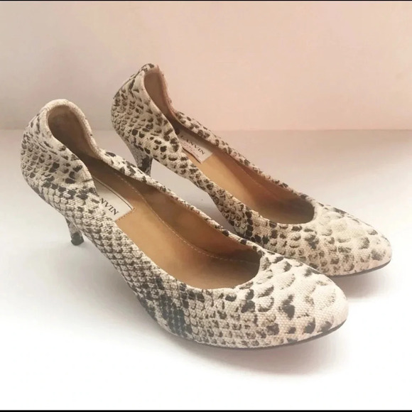 LANVIN Canvas Snake Skin Print Round Toe Pumps - Picture 4 of 8